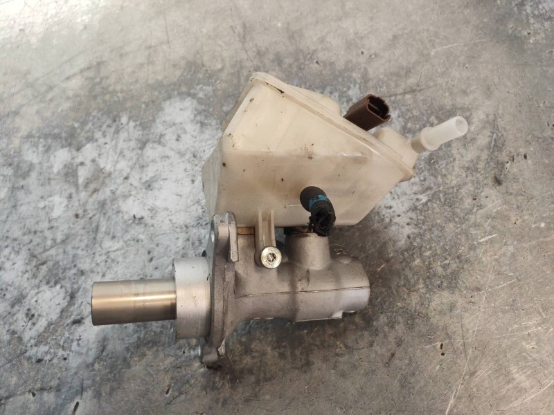 Recambio de bomba freno para peugeot partner kombi outdoor referencia OEM IAM   4601V9