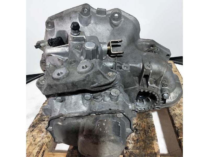 Recambio de caja cambios para opel corsa c gsi referencia OEM IAM F17C374 A12212 