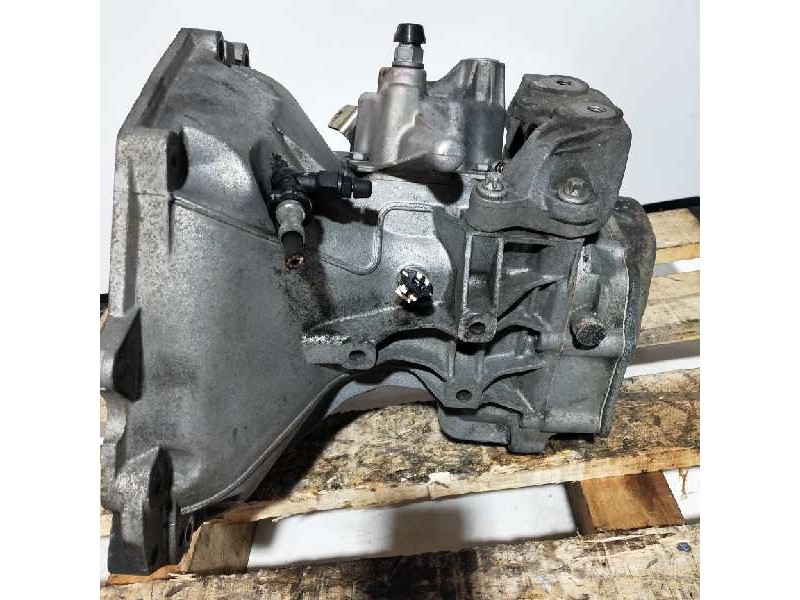 Recambio de caja cambios para opel corsa c gsi referencia OEM IAM F17C374 A12212 