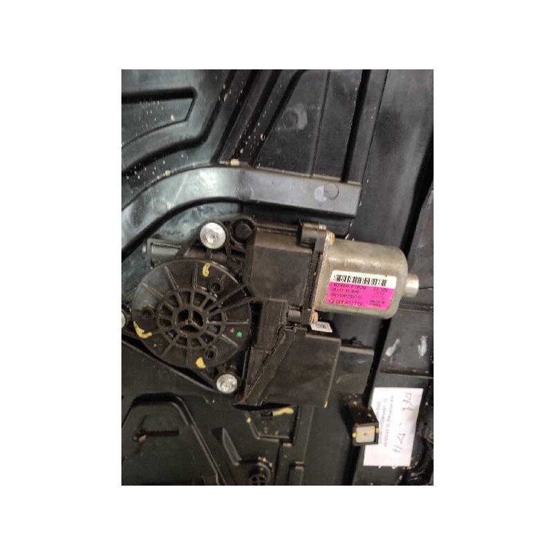 Recambio de elevalunas delantero derecho para kia sportage 1.7 crdi cat referencia OEM IAM 82460F1020  