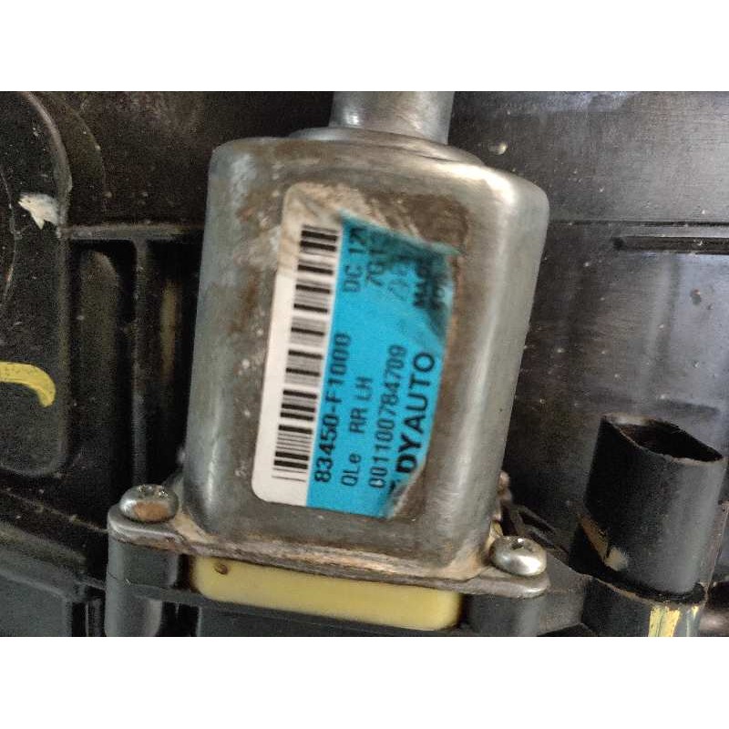 Recambio de elevalunas trasero izquierdo para kia sportage 1.7 crdi cat referencia OEM IAM 83450F1000  