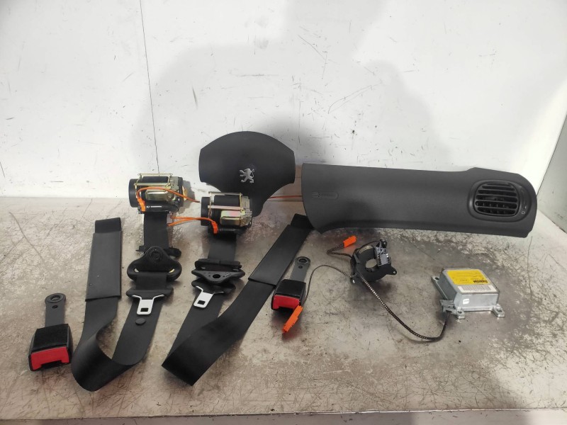 Recambio de kit airbag para peugeot 206 berlina xr referencia OEM IAM   