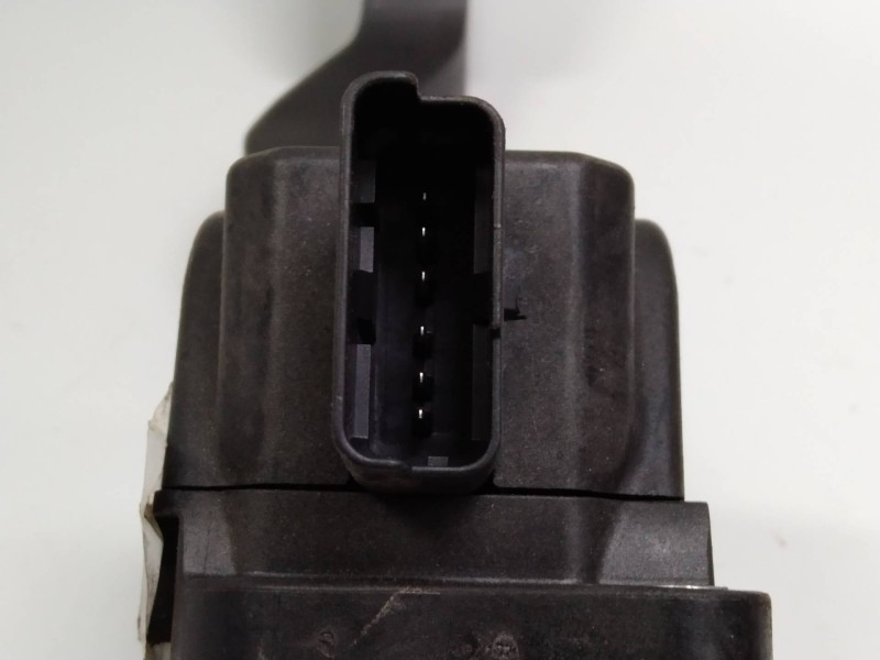 Recambio de potenciometro pedal para citroen c4 berlina 1.4 16v referencia OEM IAM 0280755120 9684378880 