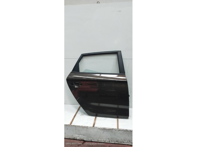 Recambio de puerta trasera derecha para kia carens ( ) business referencia OEM IAM   5P