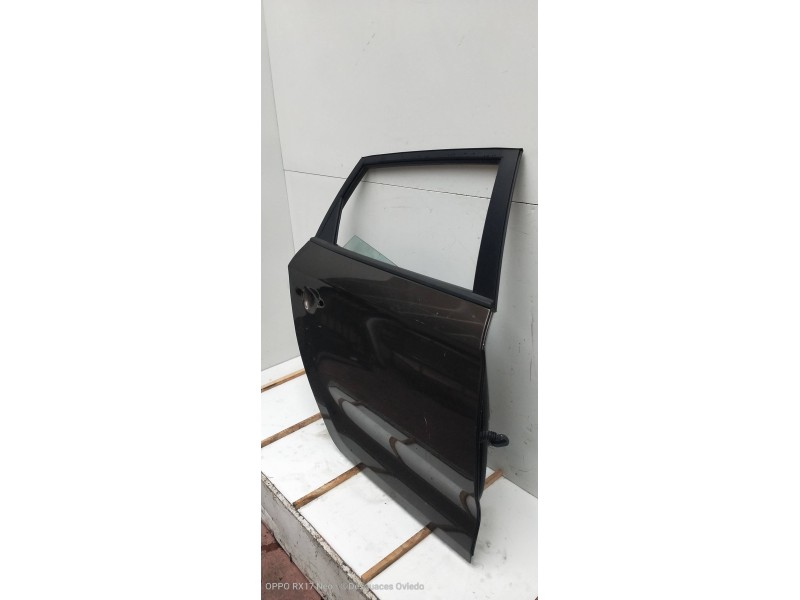 Recambio de puerta trasera derecha para kia carens ( ) business referencia OEM IAM   5P