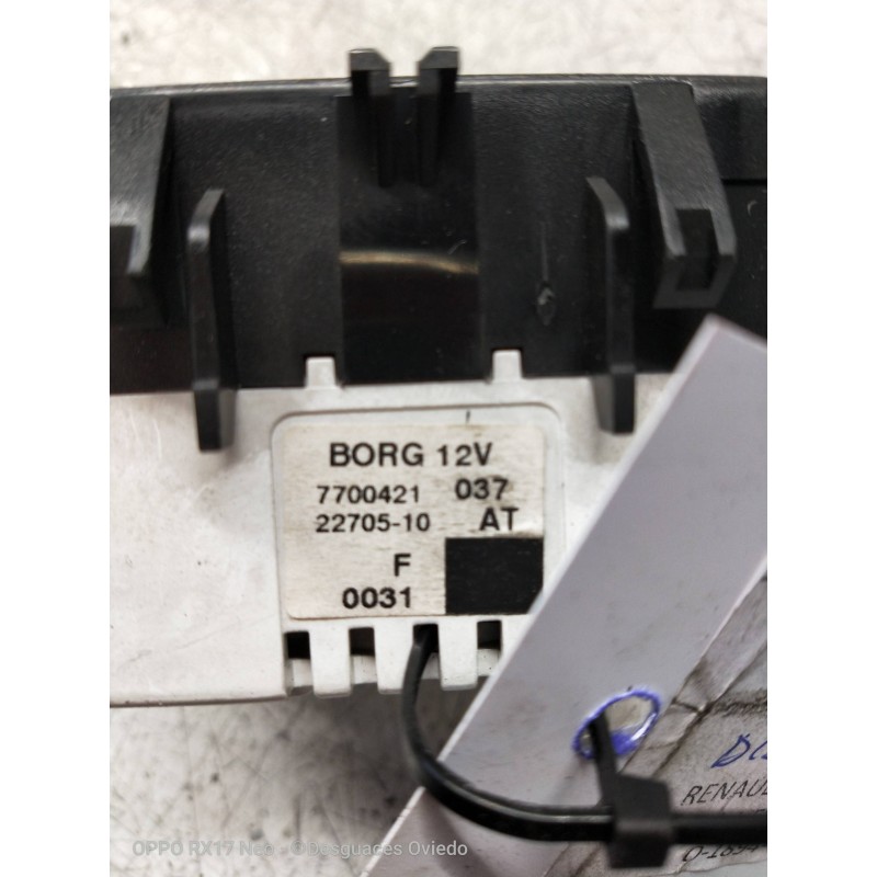 Recambio de pantalla multifuncion para renault megane i fase 2 classic (la..) 1.4 16v rt referencia OEM IAM 7700421037  