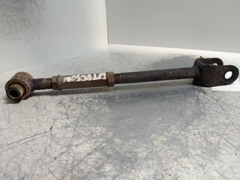 Recambio de tirante trasero izquierdo para hyundai tucson (jm) 2.0 crdi cat referencia OEM IAM   