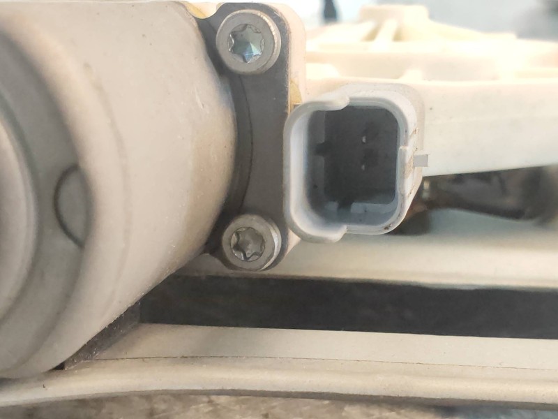 Recambio de elevalunas delantero izquierdo para kia magentis active referencia OEM IAM 824702G060 6C22A0074 5P