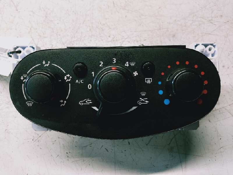 Recambio de mando calefaccion / aire acondicionado para dacia sandero stepway comfort referencia OEM IAM A42303400  