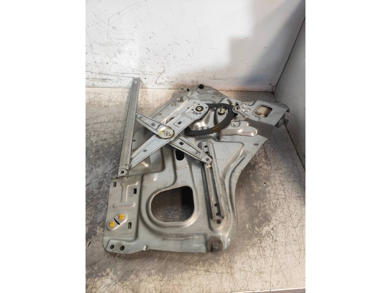 Recambio de elevalunas trasero izquierdo para kia magentis active referencia OEM IAM 834702G040 6C20A0252 5P