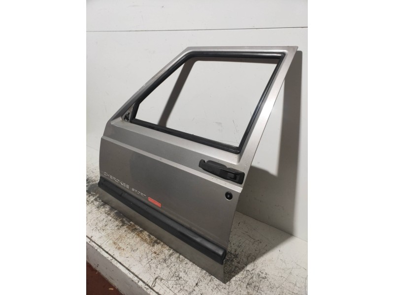 Recambio de puerta delantera izquierda para jeep cherokee (j) 2.5 td referencia OEM IAM  5P 