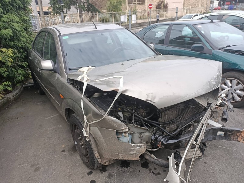 ford mondeo berlina (ge) del año 2002 ford mondeo berlina (ge) del año 2002