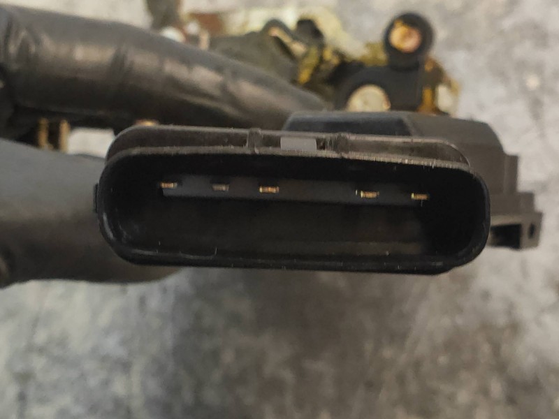 Recambio de motor cierre centralizado delantero izquierdo para kia magentis active referencia OEM IAM 813102G010  