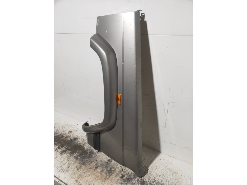 Recambio de aleta delantera izquierda para jeep cherokee (j) 2.5 td referencia OEM IAM   