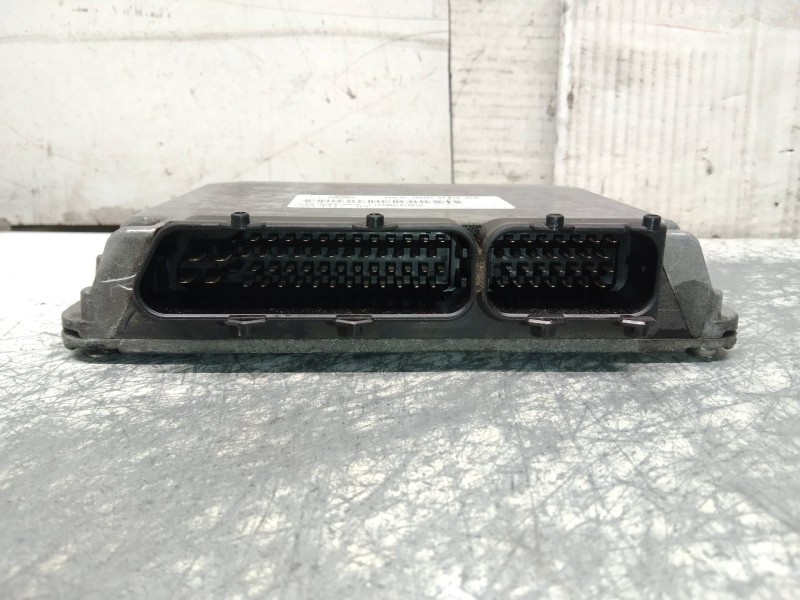 Recambio de centralita motor uce para volkswagen golf iv berlina (1j1) conceptline referencia OEM IAM 5WP441704 06A906019AK 