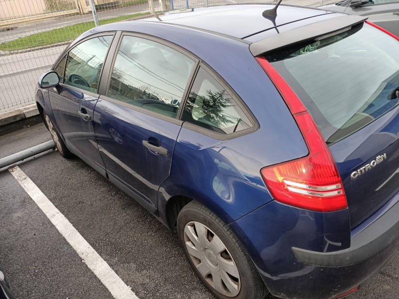 citroen c4 berlina del año 2008