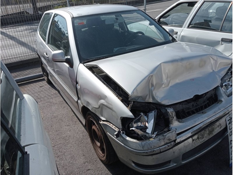 volkswagen polo berlina (6n2) del año 2000