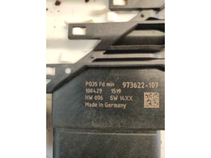 Recambio de elevalunas trasero izquierdo para seat leon (1p1) 1.6 tdi referencia OEM IAM 98359937003 1K0959703AF 973622107