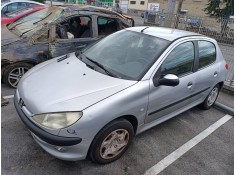 peugeot 206 berlina del año 2003
