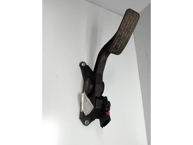 Recambio de potenciometro pedal para chevrolet nubira wagon 2.0 diesel cat referencia OEM IAM 96436052  