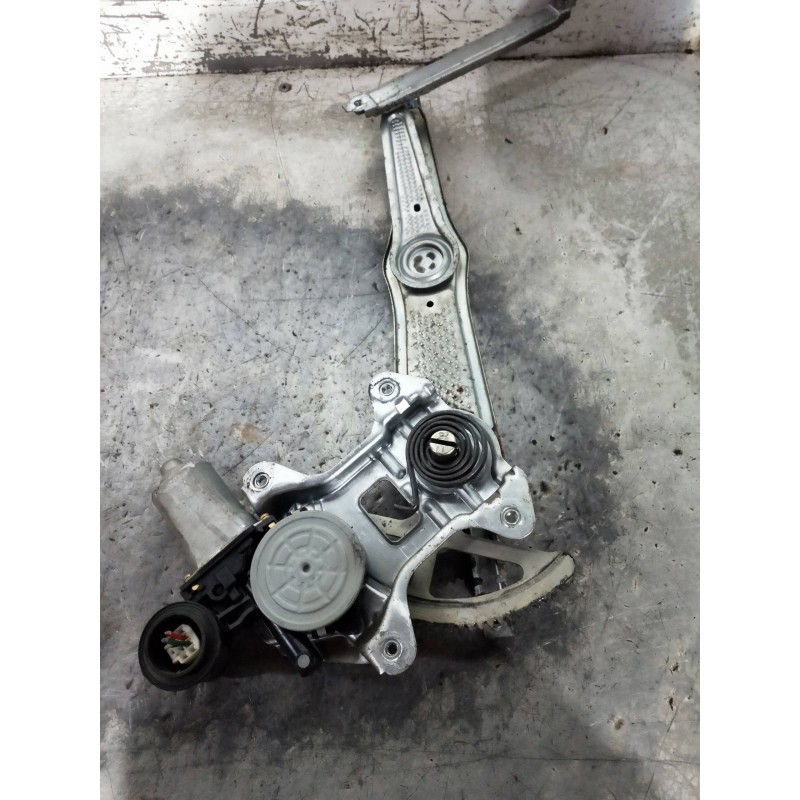 Recambio de elevalunas delantero derecho para toyota yaris (ncp1/nlp1/scp1) 1.4 d-4d expo referencia OEM IAM   5P