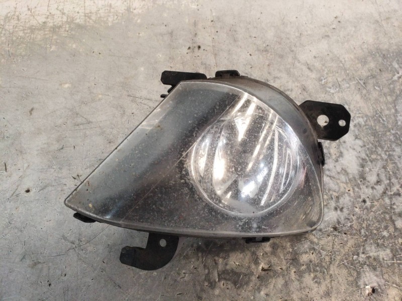 Recambio de faro antiniebla izquierdo para bmw serie 6 coupe (e63) 635d referencia OEM IAM 7177175 6490100000 63177177175