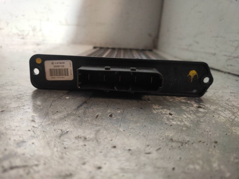 Recambio de resistencia calefaccion para kia magentis active referencia OEM IAM 2005703  