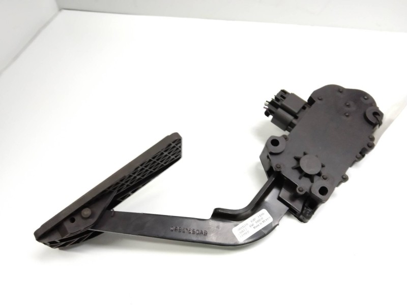 Recambio de potenciometro pedal para chrysler voyager (rg) 2.8 crd cat referencia OEM IAM 034PE4206 049870 