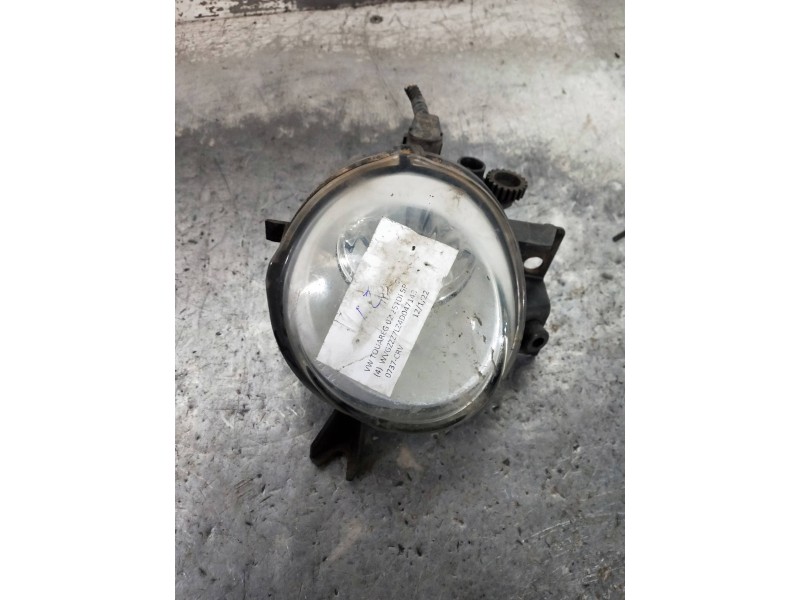 Recambio de faro antiniebla izquierdo para volkswagen touareg (7la) tdi r5 referencia OEM IAM   