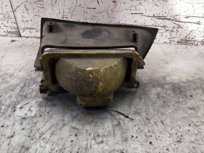 Recambio de faro antiniebla izquierdo para citroen xantia berlina 1.9 d x referencia OEM IAM   