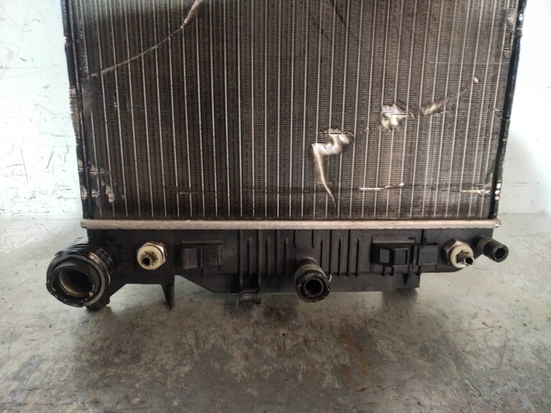 Recambio de radiador agua para mercedes sprinterii caja cerrada (desde 01.06) 2.1 cdi cat referencia OEM IAM A9065000402 877122Z
