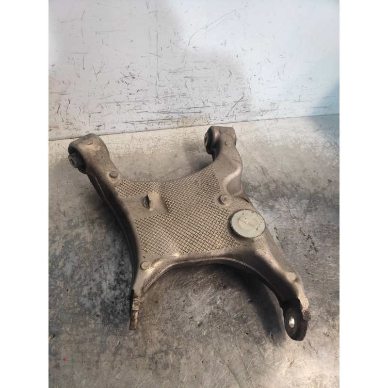 Recambio de brazo suspension inferior trasero izquierdo para bmw serie 6 coupe (e63) 635d referencia OEM IAM 6755989  3332234799