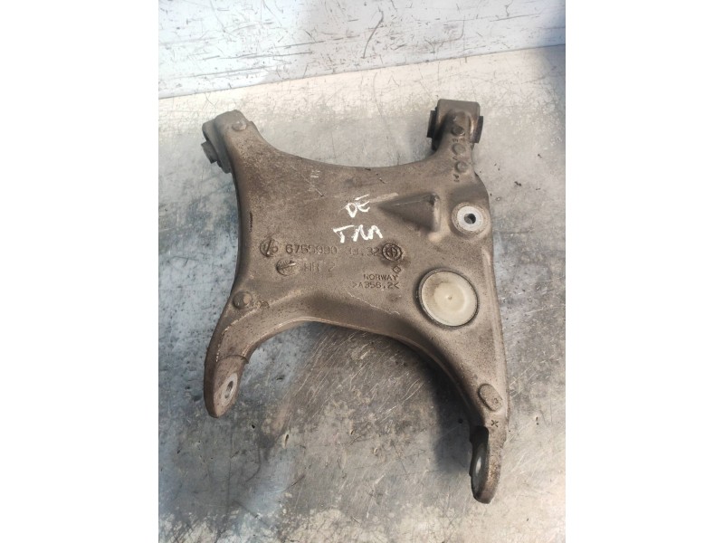 Recambio de brazo suspension inferior trasero derecho para bmw serie 6 coupe (e63) 635d referencia OEM IAM 6755990  33322347990
