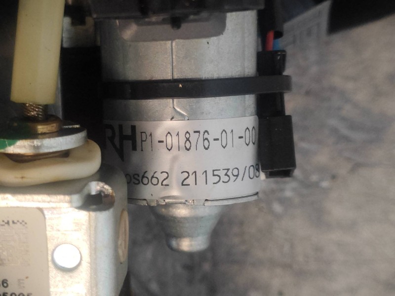 Recambio de columna direccion para bmw serie 6 coupe (e63) 635d referencia OEM IAM 6780879 9246701 P1018760100