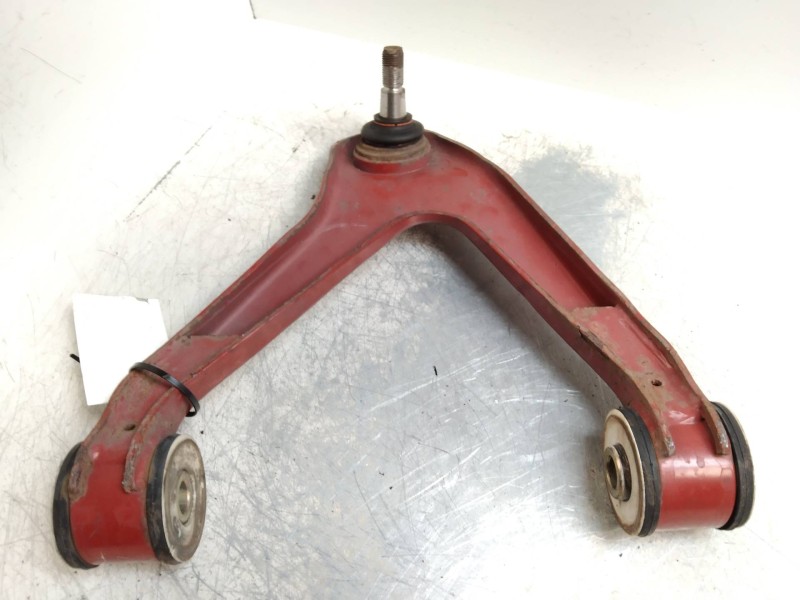 Recambio de brazo suspension superior delantero derecho para iveco daily caja abierta / volquete referencia OEM IAM   