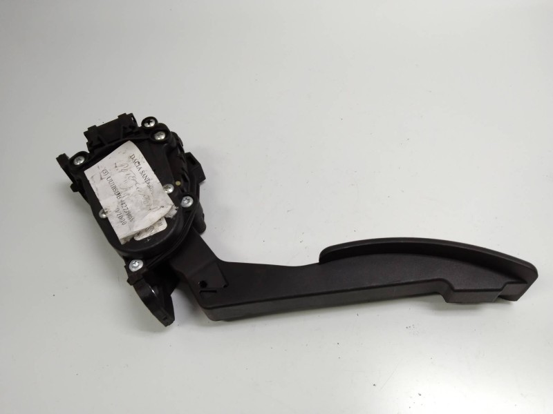 Recambio de potenciometro pedal para dacia sandero 1.2 16v cat referencia OEM IAM 6PV00908502 8200386506D 