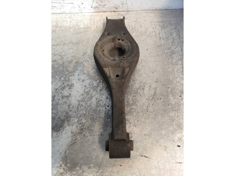 Recambio de brazo suspension inferior trasero derecho para kia magentis active referencia OEM IAM   