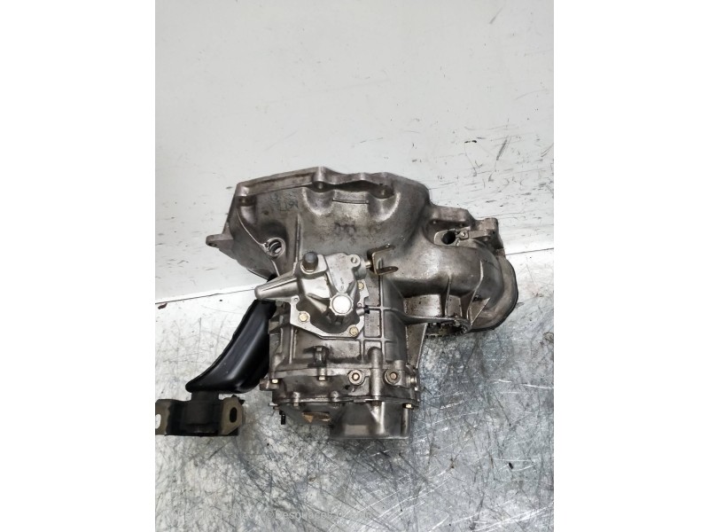 Recambio de caja cambios para opel astra f berlina 2.0 16v cat (x 20 xev / l34) referencia OEM IAM F18C357 I07042 C357