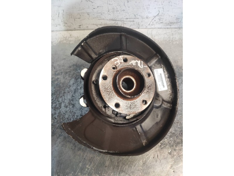 Recambio de mangueta trasera derecha para bmw serie 6 coupe (e63) 635d referencia OEM IAM   33326775080