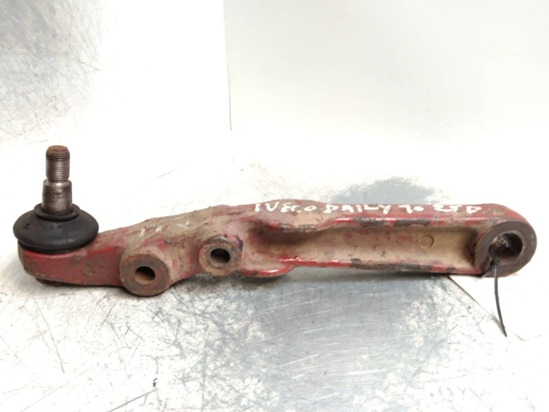 Recambio de brazo suspension inferior delantero derecho para iveco daily caja abierta / volquete 30-8 caja abierta referencia OE