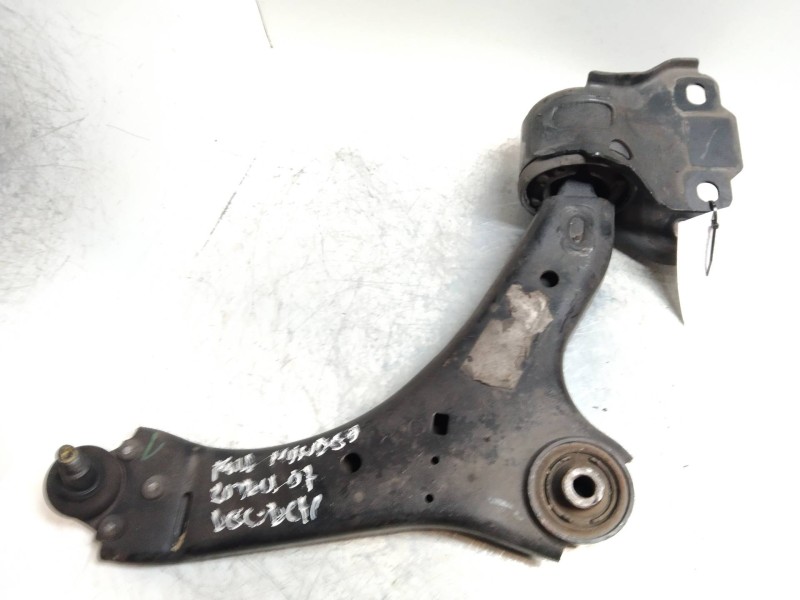 Recambio de brazo suspension inferior delantero derecho para ford mondeo ber. (ca2) ghia x referencia OEM IAM   