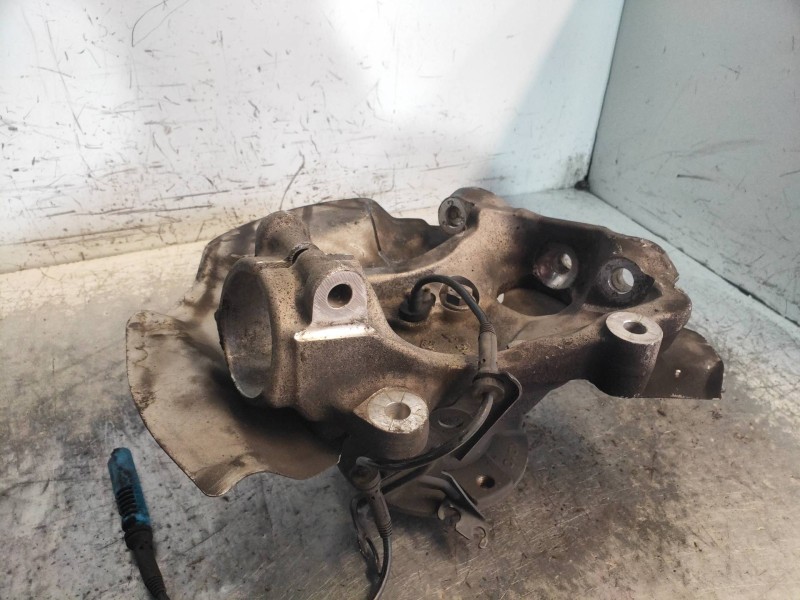 Recambio de mangueta delantera izquierda para bmw serie 6 coupe (e63) 635d referencia OEM IAM 6762017  31216762017