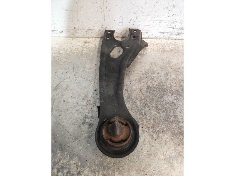 Recambio de brazo suspension inferior trasero derecho para kia magentis active referencia OEM IAM   