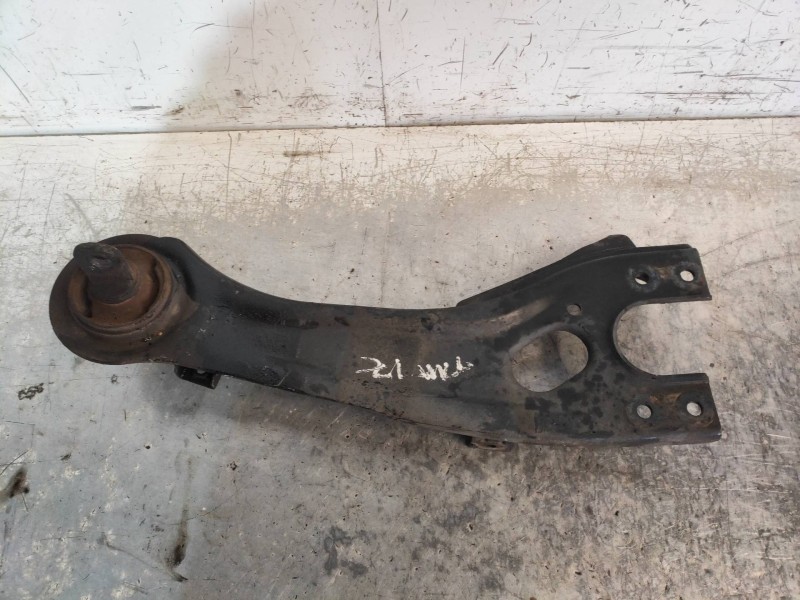 Recambio de brazo suspension inferior trasero izquierdo para kia magentis active referencia OEM IAM   