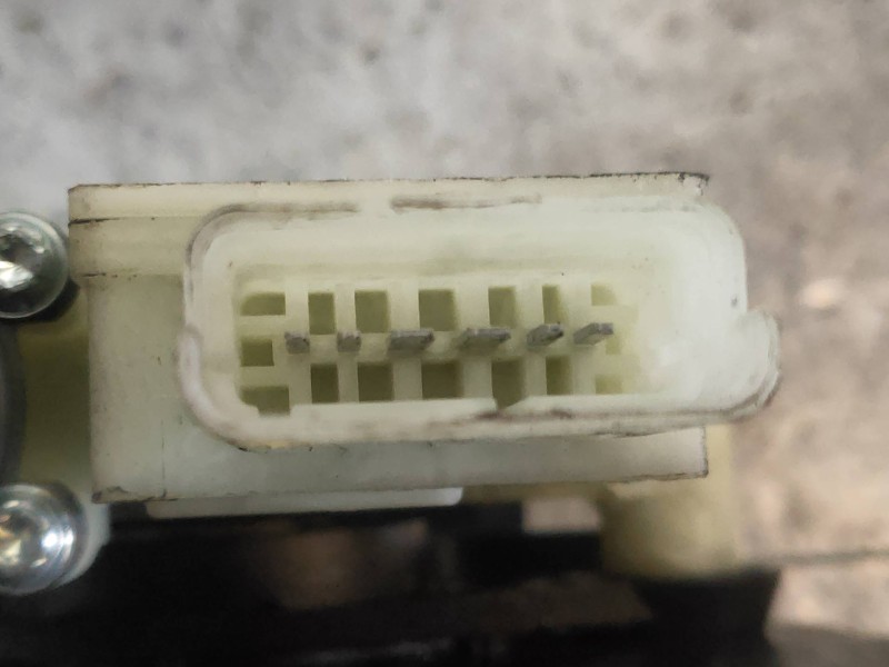 Recambio de elevalunas trasero izquierdo para citroen c4 picasso 1.6 blue-hdi fap referencia OEM IAM 9676172480  