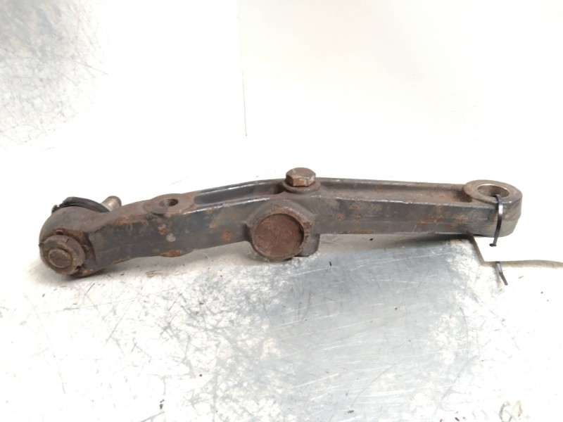 Recambio de brazo suspension inferior delantero derecho para iveco daily caja cerrada (1999 =>) 3.0 diesel cat referencia OEM IA
