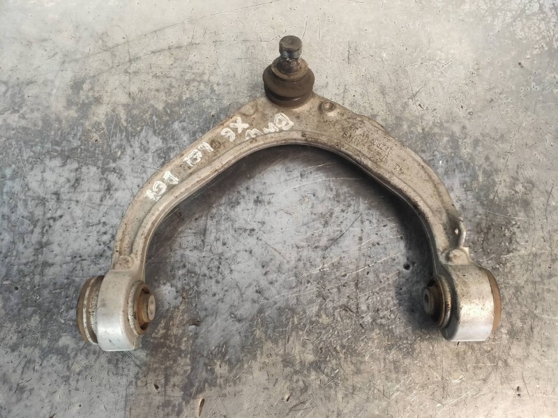 Recambio de brazo suspension superior delantero derecho para bmw x6 (e71) xdrive40d referencia OEM IAM 677641806  