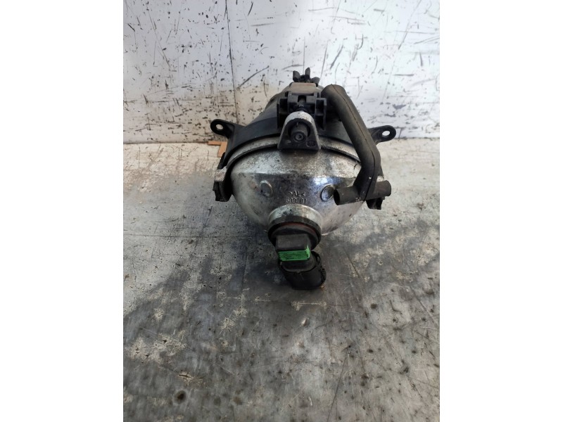 Recambio de faro antiniebla izquierdo para bmw serie 3 berlina (e46) 320d referencia OEM IAM   