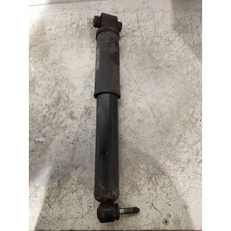Recambio de amortiguador trasero izquierdo para renault megane iii coupe renault sport referencia OEM IAM 562100058  