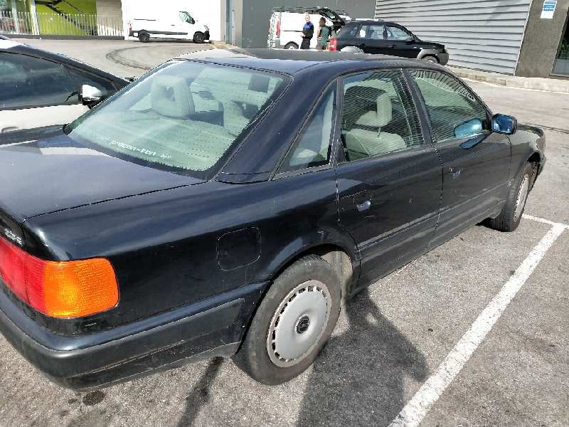 audi 100 berlina (c4) del año 1991